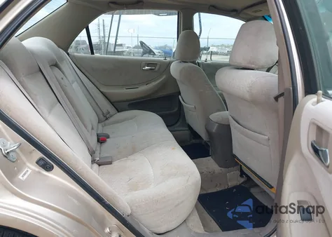 2001 Honda Accord 2.3 Lx из США, поврежденный, VIN 3HGCG66501G702865